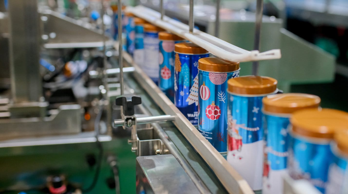 Eksterior fasilitas manufaktur / lantai produksi