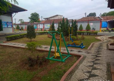 Sara Olahraga (sport equipment)
